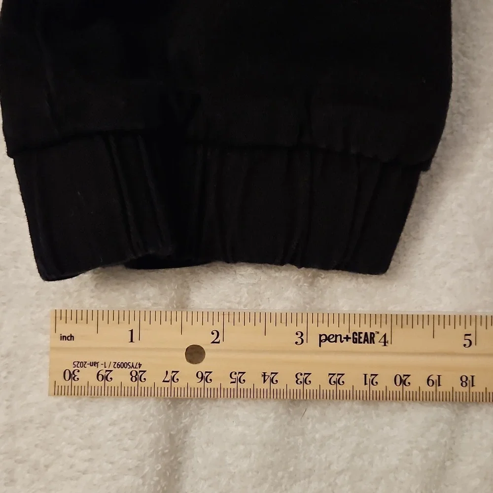 WT02 Men's Black Jogger Pants Cotton Spandex Size M Elastic Waist Tapered
